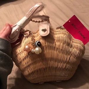 Betsey Johnson seashell purse NWT